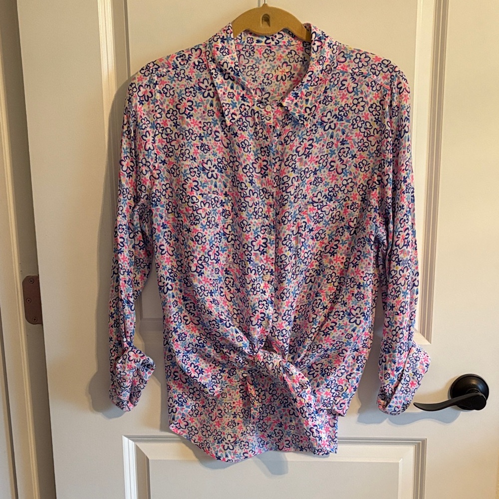 NWOT Lilly Pulitzer Sea-view linen top